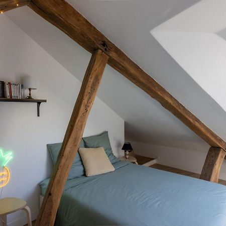 APPARTEMENT DUPLEX SAUMUR CENTRE, refait à neuf, à proximité du château Exterior foto